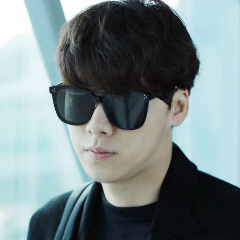 Kính Đi Biển Gọng Đen 3 Chấm Hot Teen P070 | BigBuy360 - bigbuy360.vn