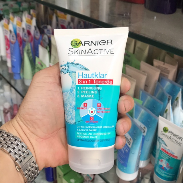 Sữa rửa mặt Garnier 3in 1 chuẩn Đức