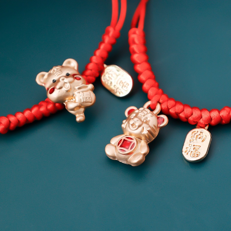 Vòng tay may mắn bện dây đỏ đính hạt kim loại thời trang phong cách dân tộc retro