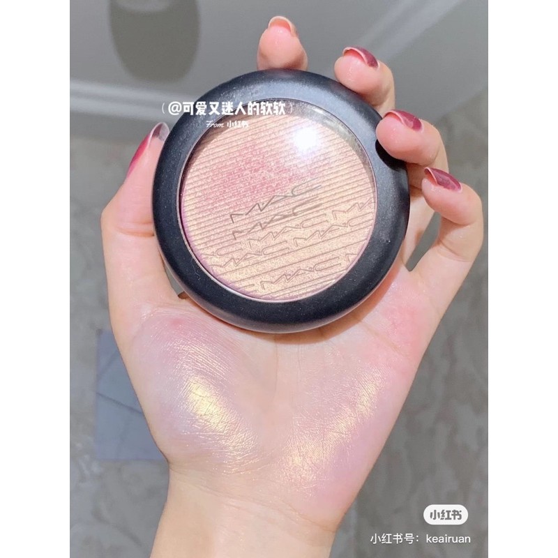 Phấn má có nhũ Mac - Beaming Blush sale 40%