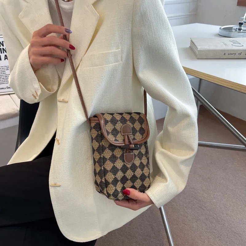 Túi Đeo Vai Đựng Điện Thoại Họa Tiết Kẻ Sọc Thời Trang kf073