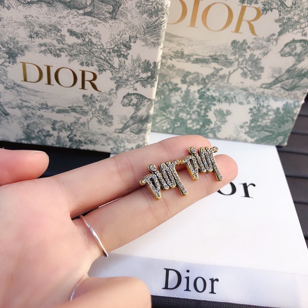 Khuyên Tai Tròn Bằng Thép Titan In Logo Dior Thời Trang Cho Nữ