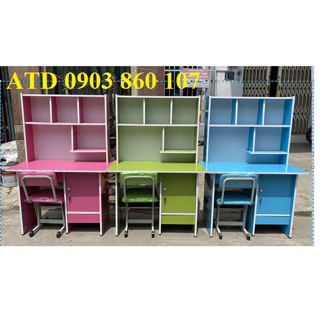 Bàn học sinh liền kệ sách giá rẻ cho bé yêu màu hồng xanh dương y hình 100% tặng hình dán