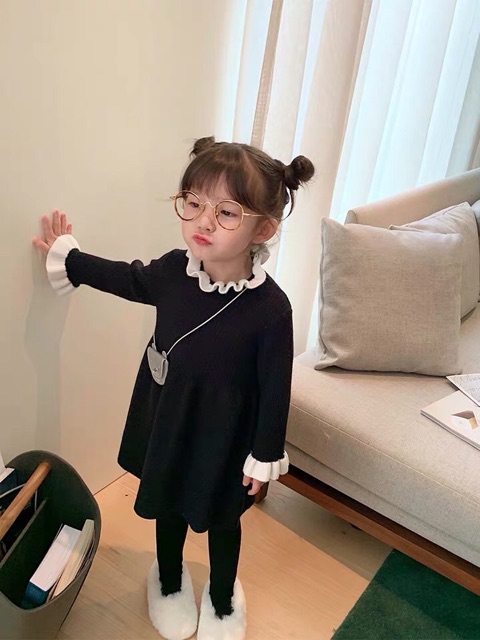 Đầm len dệt kim bé gái xuất Hàn