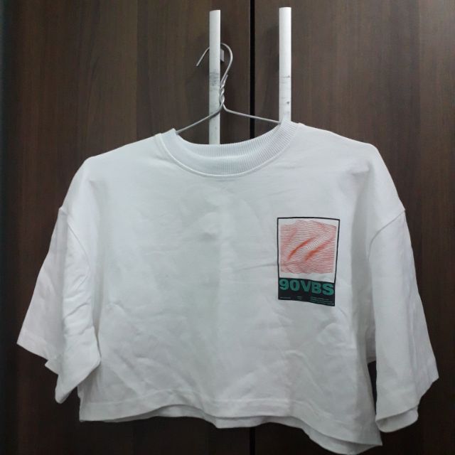 PASS Áo Croptop 90Vibes