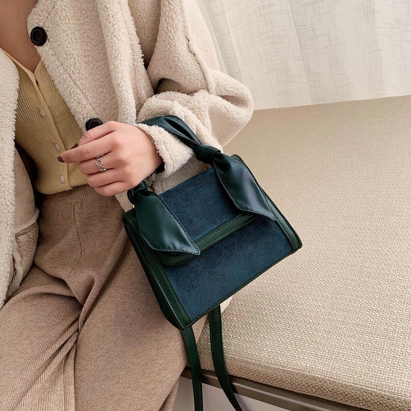 Túi Xách Đeo Vai Màu Đỏ Thời Trang Sang Trọng Cho Cô Dâu