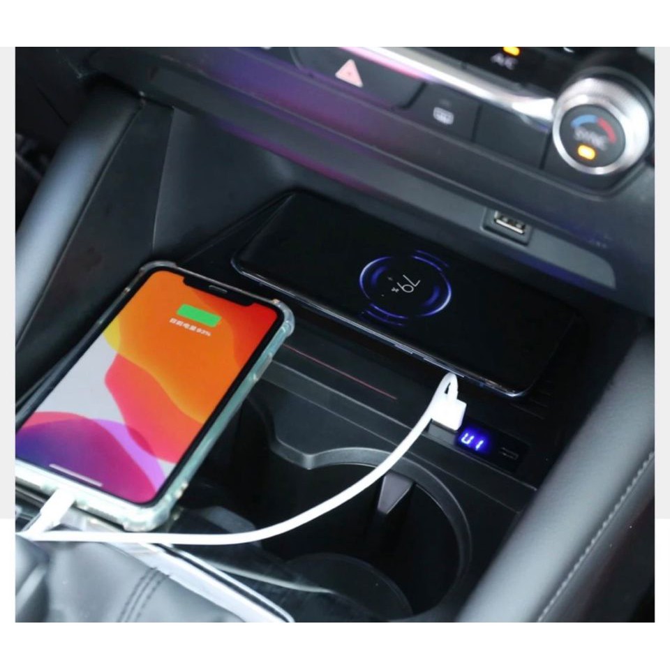 Sạc không dây - Mazda 3 All New 2020 - 2023