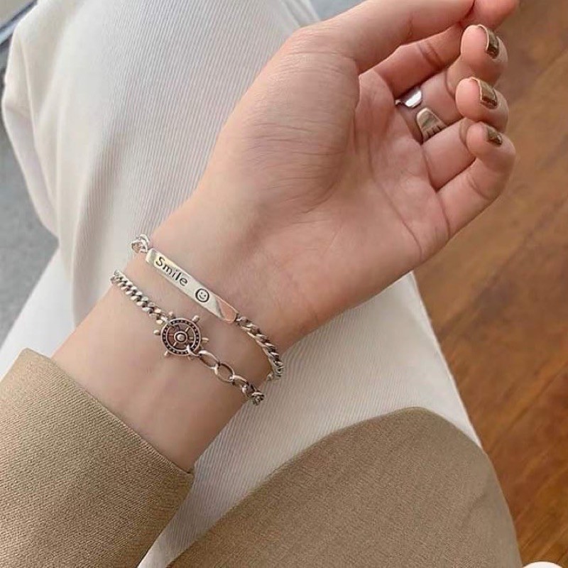 Lắc tay bạc Thái gắn charm bánh lái mỏ neo