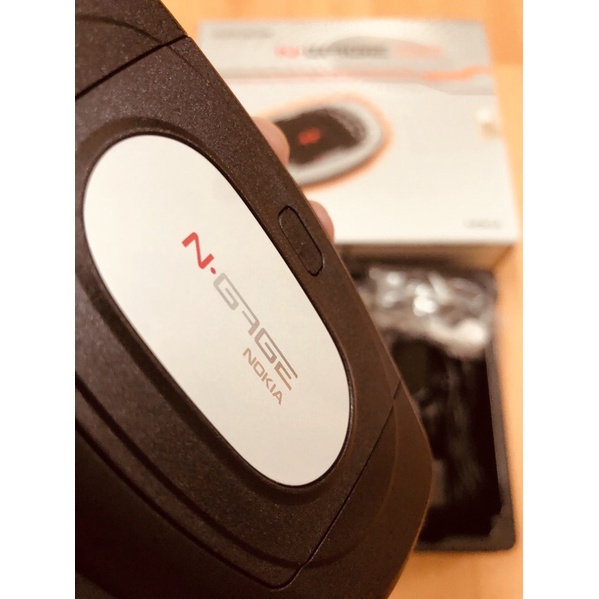 Nokia N-gage QD silver edition