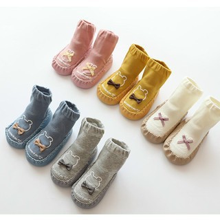 Tất Liền Giày Cao Cổ Chống Trơn Trượt An Toàn Tuyệt Đối Cho Bé
