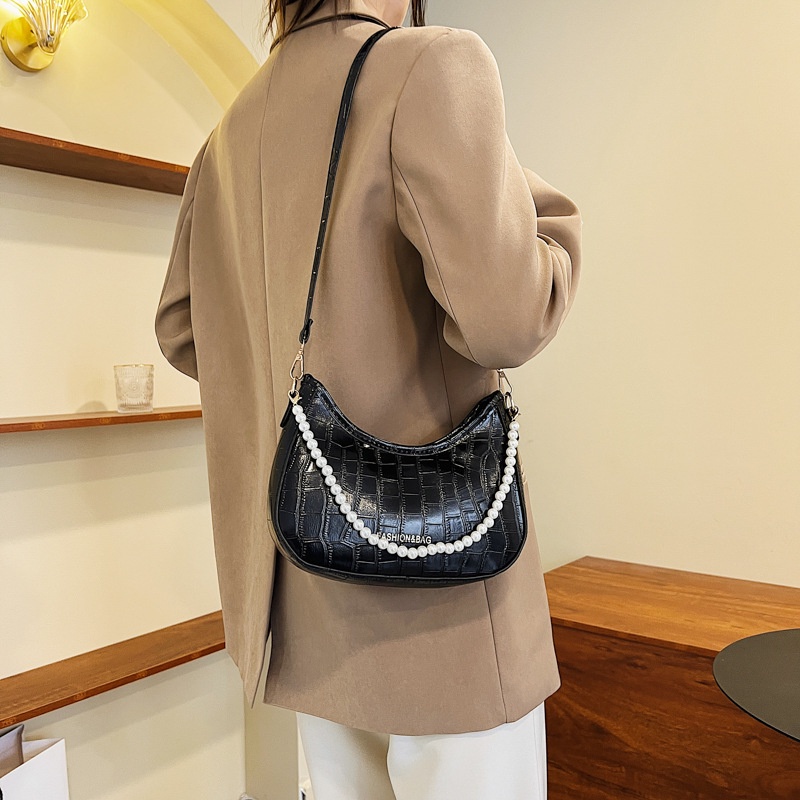 Túi Đeo Vai Đính Ngọc Trai Thời Trang Mùa Hè 2022 Cho Nữ