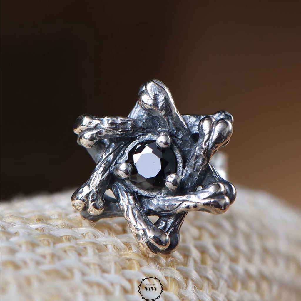 Bông tai bạc nam Ghosta đá đen – khuyên tai bạc ViVi_Gift