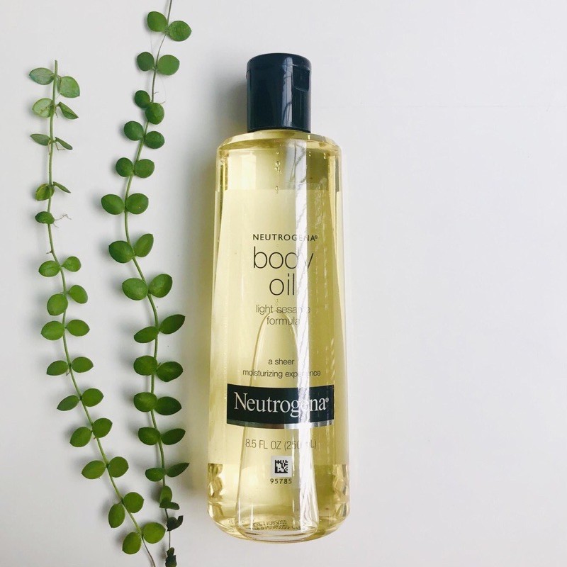 Dầu dưỡng thể Neutrogena Body Oil Light Sesame Formula 250ml | BigBuy360 - bigbuy360.vn