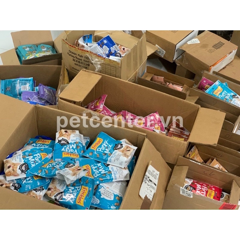 🇺🇸Hàng Mỹ - 20 Vị Snack Bánh Thưởng Cho Mèo Party Mix Cat Treats 60g