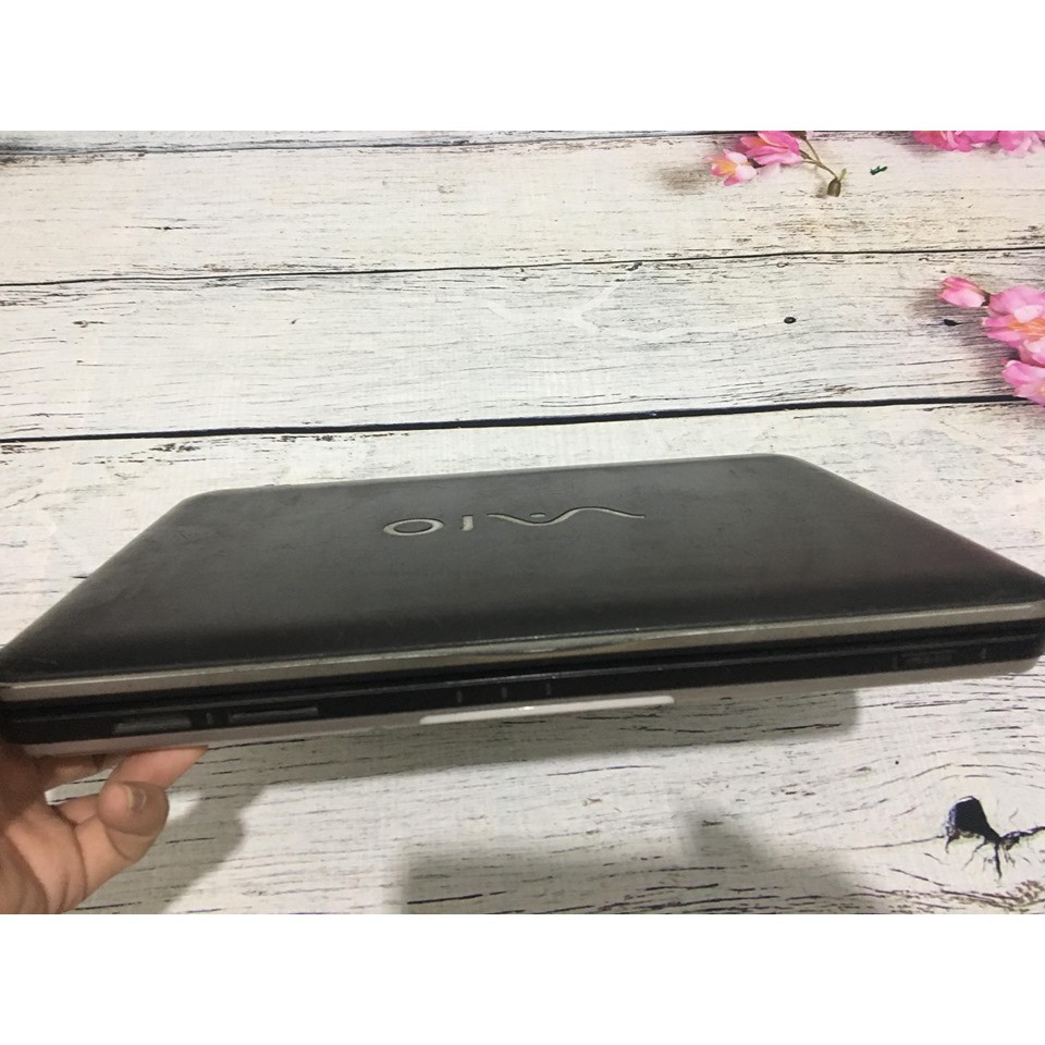 Laptop cũ sony vaio CS chíp co 2 duo, ram 2gb, ổ 160gb, nguyên bản, giá rẻ. | BigBuy360 - bigbuy360.vn