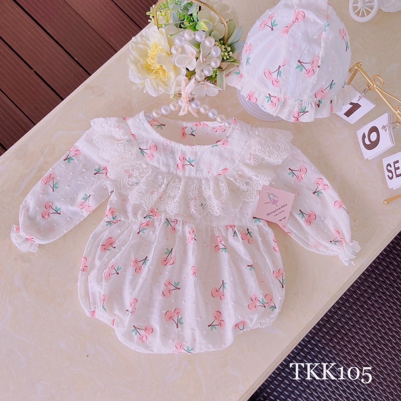 Bộ liền dài tay hồng