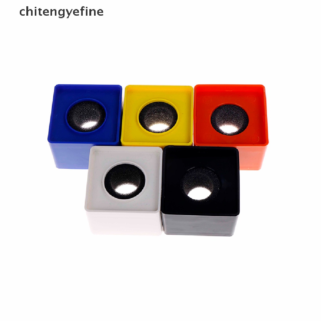 Khối vuông bọc micro chất liệu ABS sử dụng khi phỏng vấn | BigBuy360 - bigbuy360.vn
