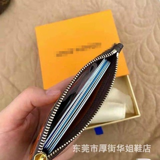 Ví gấp gọn để thẻ tiện dụng