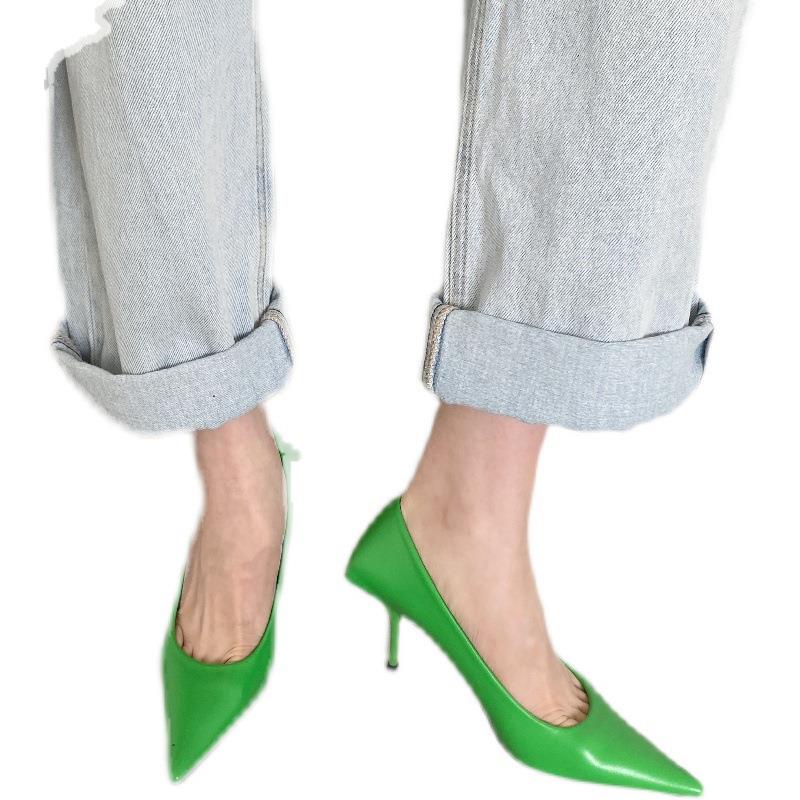 Giày cao gót mũi nhọn màu kẹo phong cách Âu Mỹ thời trang mùa xuân năm 2021