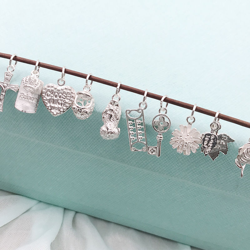 999 Mặt dây chuyền bạc Sterling Mặt dây chuyền rắn Mặt dây chuyền Cá tính Bạc Dress Nhỏ Daisy Hướng dẫn sử dụng DIY Phụ 