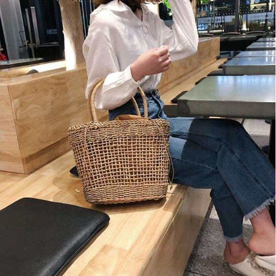 Túi xách đan rơm phong cách tự nhiên hợp thời trang cho nữ