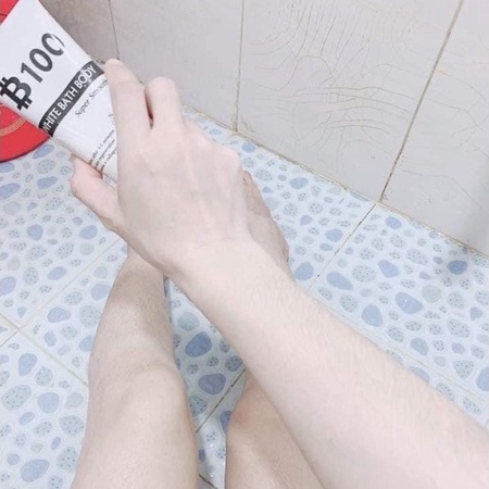 Ủ trắng body B100 DOCTOR BEAUTY, kem body siêu trắng, chống nắng, dưỡng ẩm 100gr