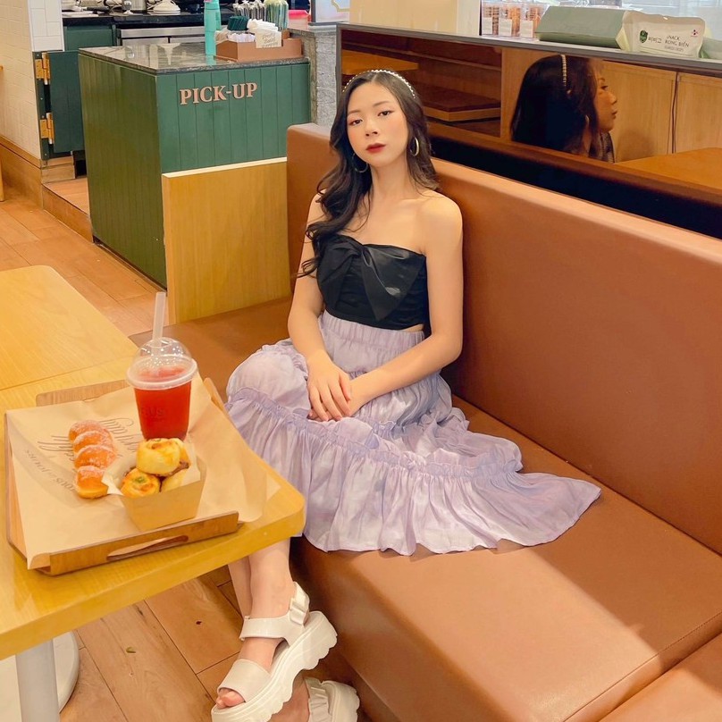 Chân váy dài xếp tầng chất tơ ý cạp chun đủ màu, freesize, thiết kế T-Ju, phong cách Hàn Quốc (cv trong trẻo) | BigBuy360 - bigbuy360.vn