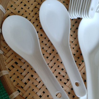 muỗng sứ trắng (set 10c)