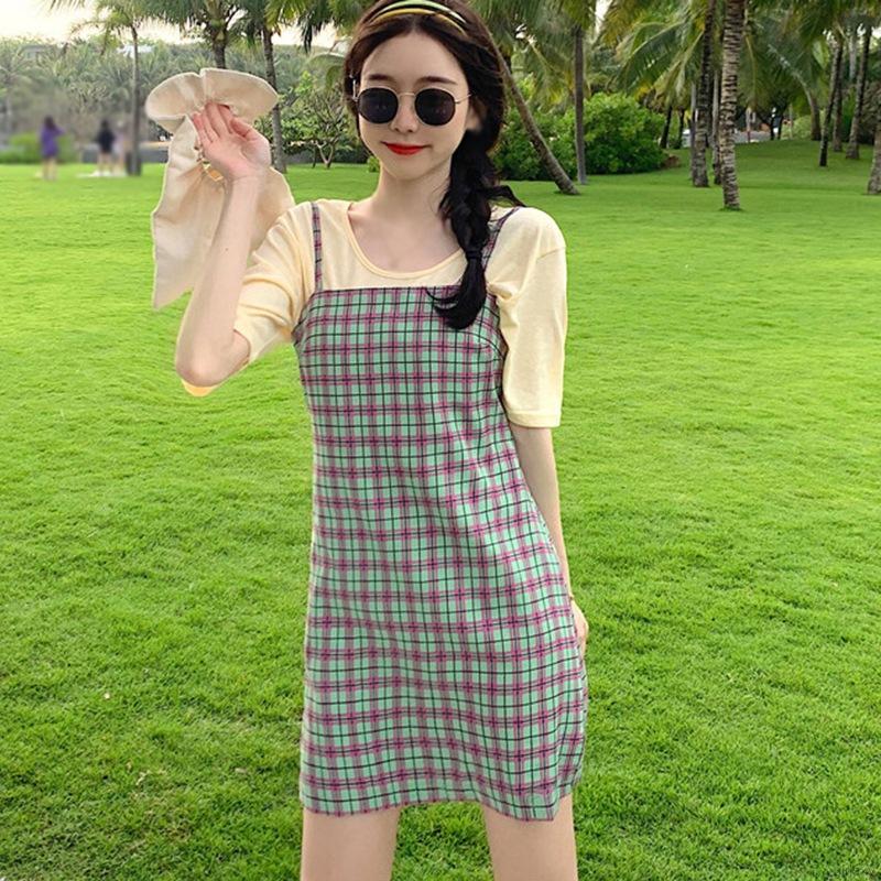 Đầm hai dây họa tiết kẻ sọc caro phong cách ngọt ngào cho nữ