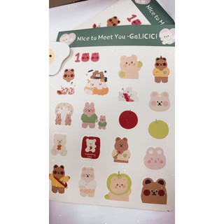 Set Sticker Và Pin Cài Đi Kèm Balo