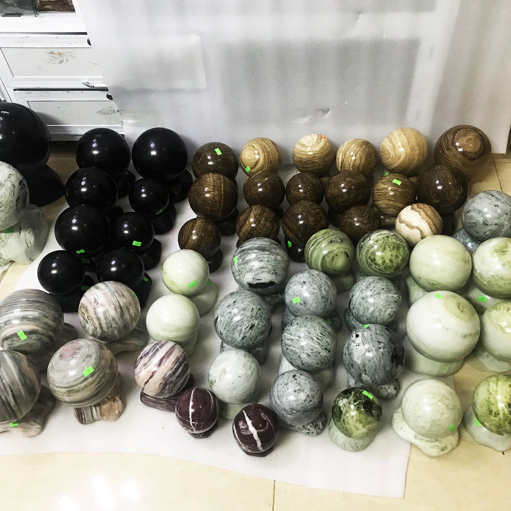 Cầu bi phong thủy 7-8 cm nhiều màu cho mệnh Kim Mộc Thủy Hỏa Thổ (đá thật) của VN | BigBuy360 - bigbuy360.vn