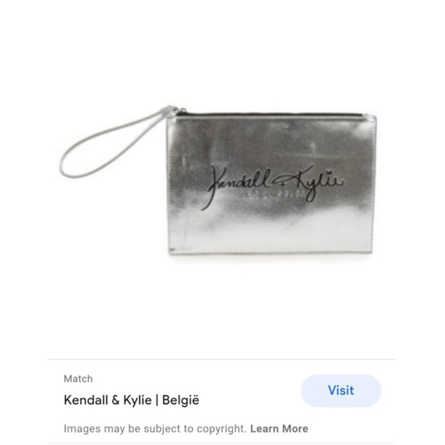 Ví Cầm Tay KenDall &amp; Kylie Silver Silver Clutch