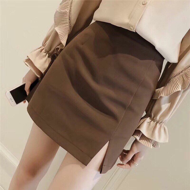 Chân váy chữ a xẻ