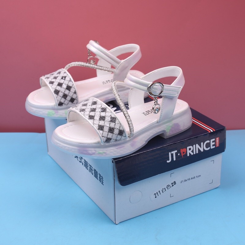 Sandal cho bé gái - dép quai hậu cho bé đi học siêu nhẹ đính hạt quai chéo điệu đà QCCC fullbox size đại 211 (sz26-sz36)
