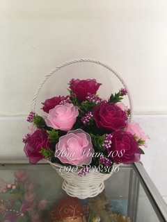Giỏ hoa hồng bằng voan