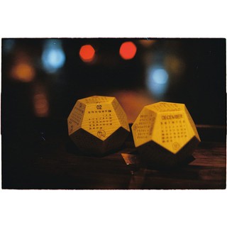 Lịch gỗ 2019