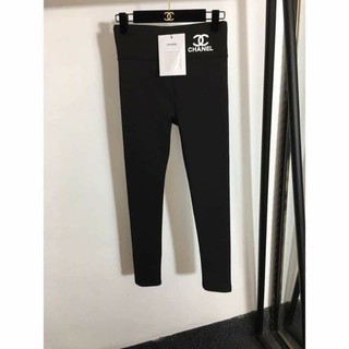 Quần legging lót lông.