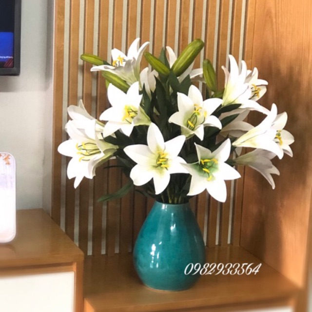 Hoa Ly( hoa làm bằng giấy mỹ thuật)