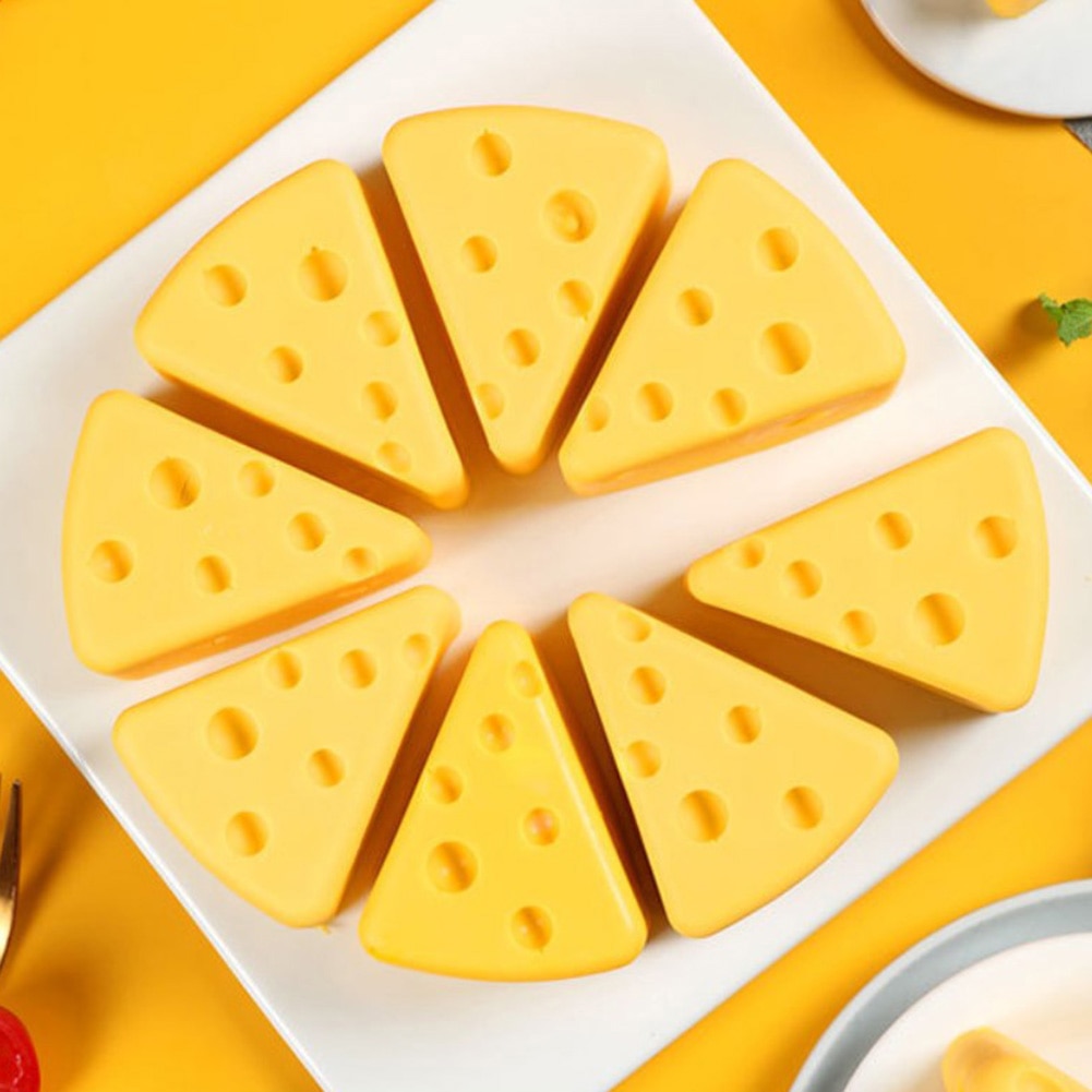 Khuôn làm bánh hình miếng phô mai 3D độc đáo