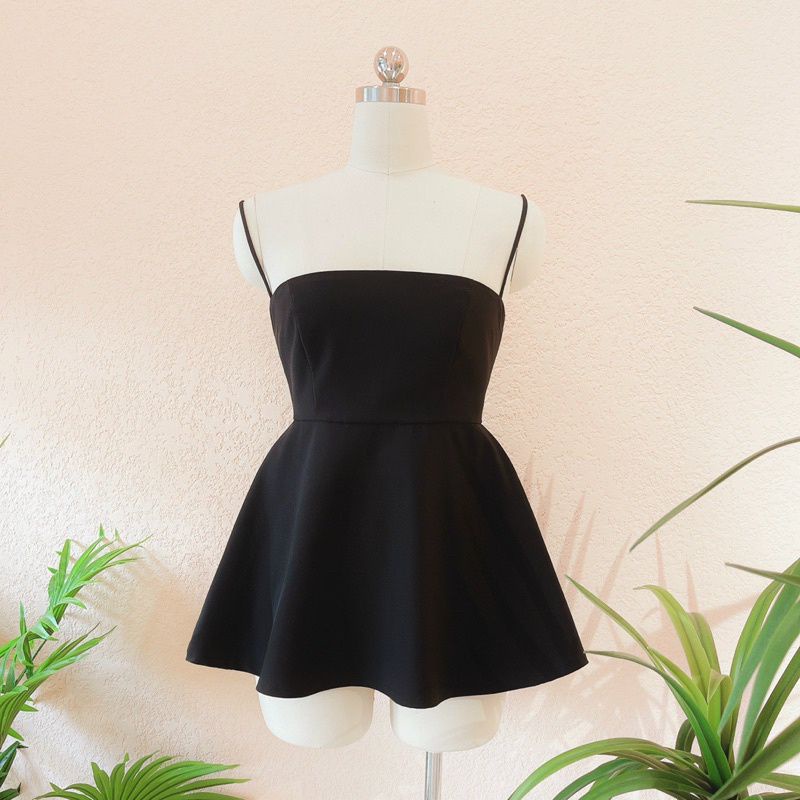 Áo Peplum Hai Dây Đơn Giản | BigBuy360 - bigbuy360.vn
