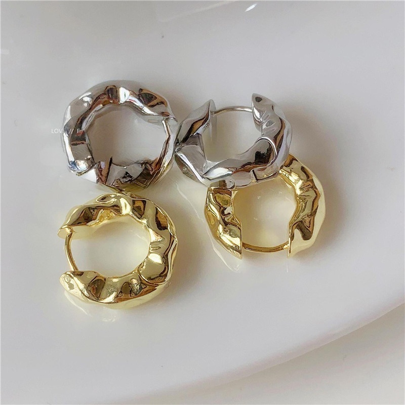 Bông Tai Kim Loại Phong Cách Retro Đơn Giản Dễ Phối Đồ 19464