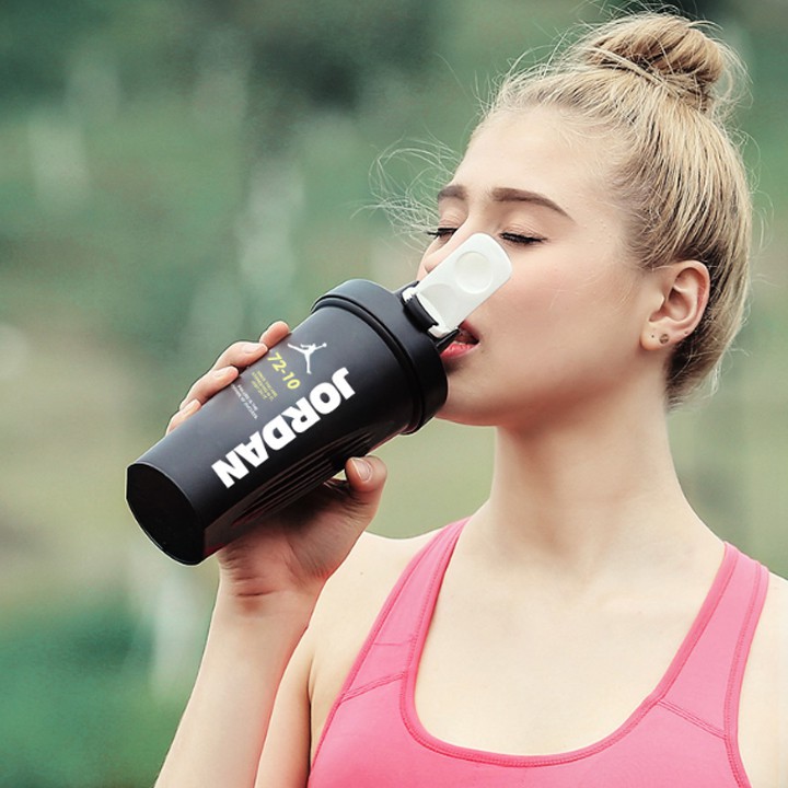 HÀNG CAO CẤP -  Bình đựng nước thể thao tập GYM du lịch 600ml Chai bình nước thể thao Shaker GymShark Bình lắc shaker