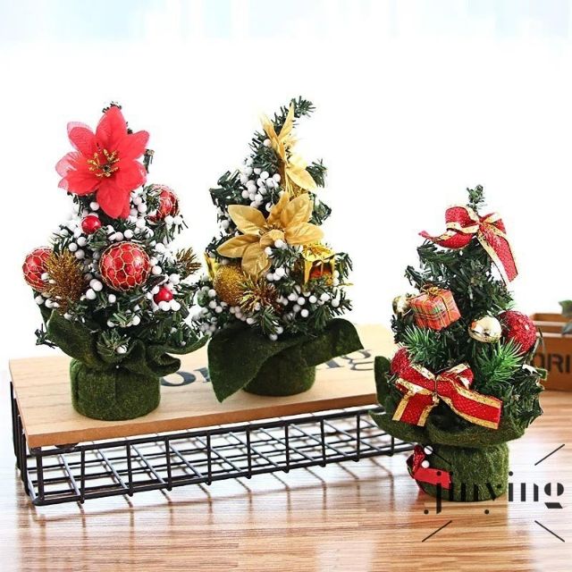 Noel- Cây thông mini trang trí 20cm có đèn nháy led 1m dùng pin
