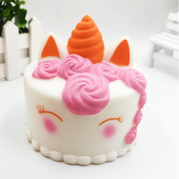Đồ chơi Squishy hình ngựa một sừng dễ thương