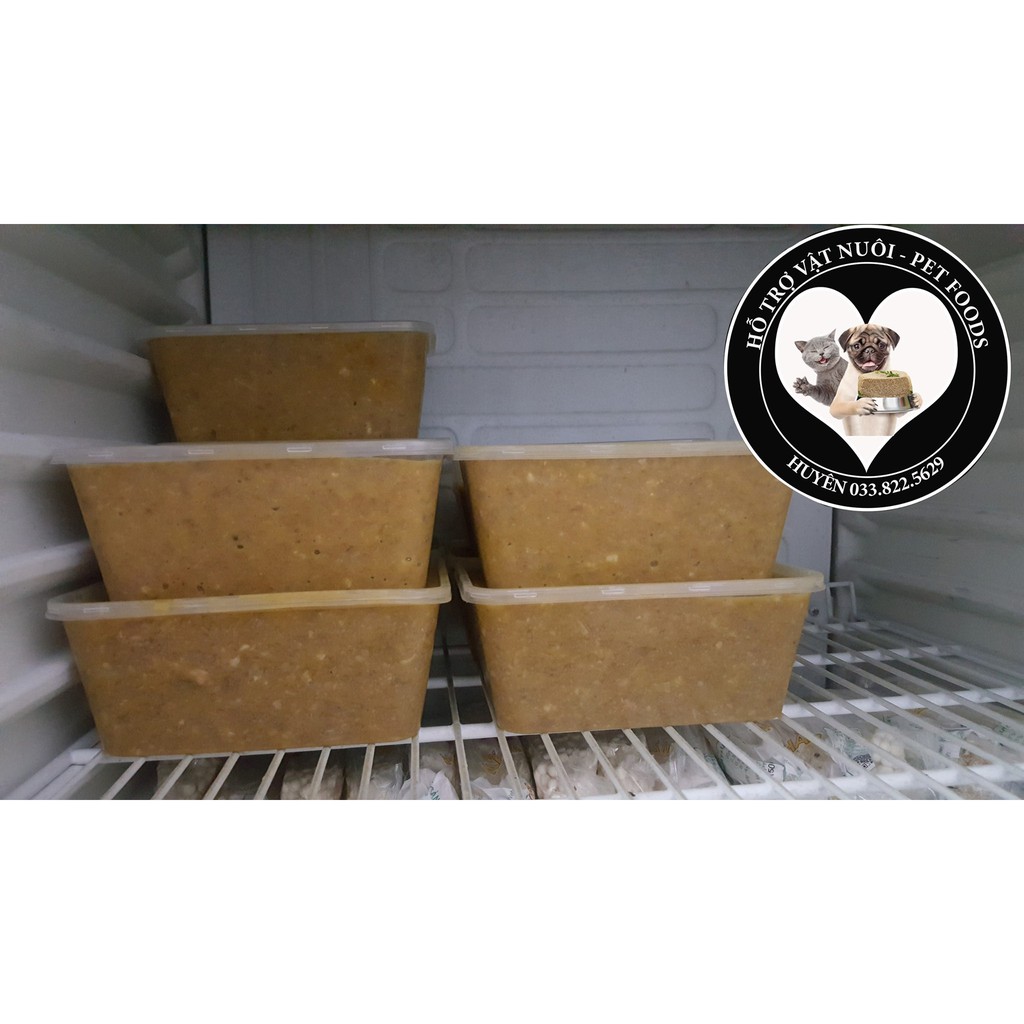 Hộp 850g-900g .pate tươi cho chó mèo nhà làm thơm ngon bổ dưỡng.