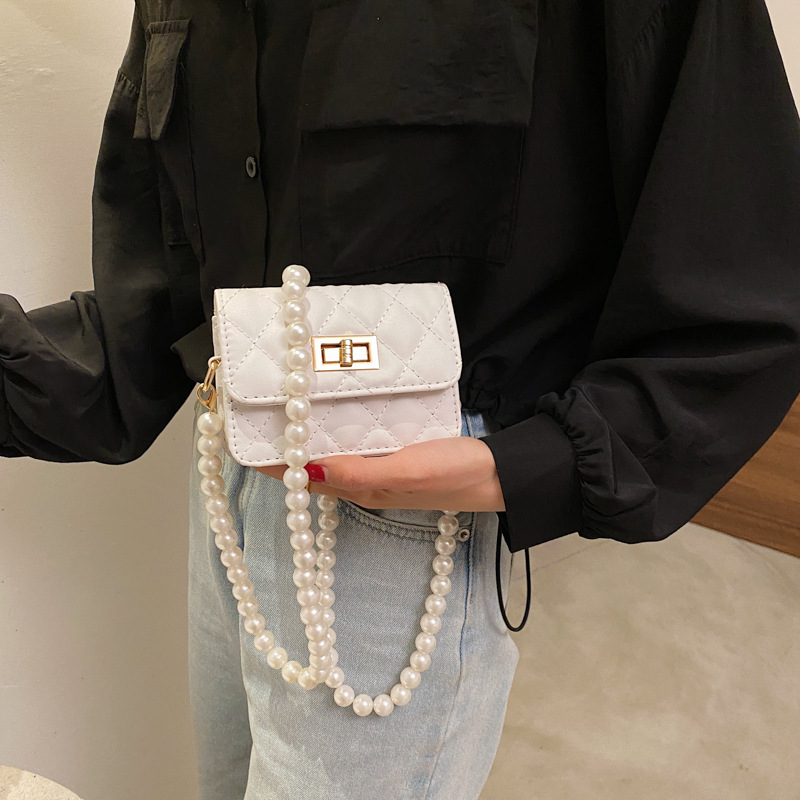 Túi xách hình vuông nhỏ đính đá phối ngọc trai giả thời trang 2023 phổ biến mới