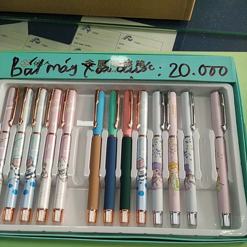 Bút máy tẩy  được thân nhỏ