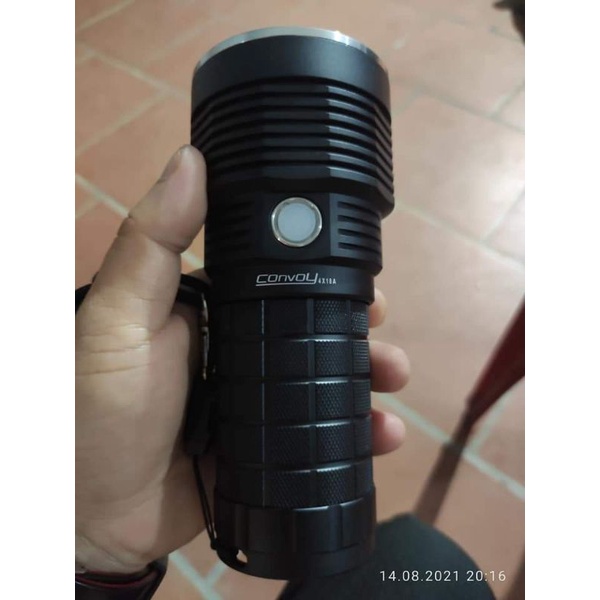 Đèn pin convoy 4x18 chip 90.2