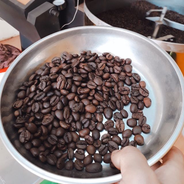 1Kg Cà phê Đắk Lắk rang bơ  loại ngon (nguyên hạt hoặc xay sẵn)