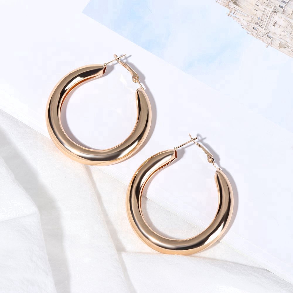 Punk Rock Minimalist Thick Tube Big Gold Alloy Round Circle Hoop Earrings Women Jewelry Accessory